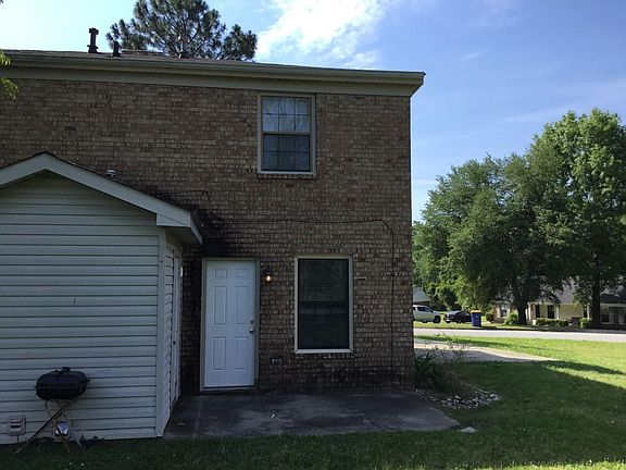 3rd image of 414 Evans Mill Dr Unit A