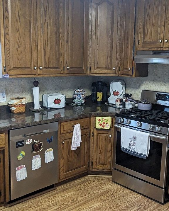 41811 Griswold Rd, Elyria, OH 44035 Zillow