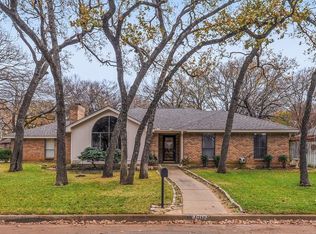 4802 Burning Springs Dr, Arlington, TX 76017