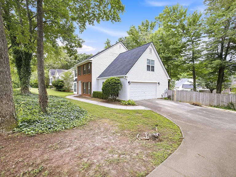 6330 N Glen Dr — Photo 43