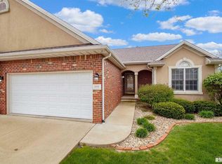 1916 W Courtside Dr #10B, Peoria, IL