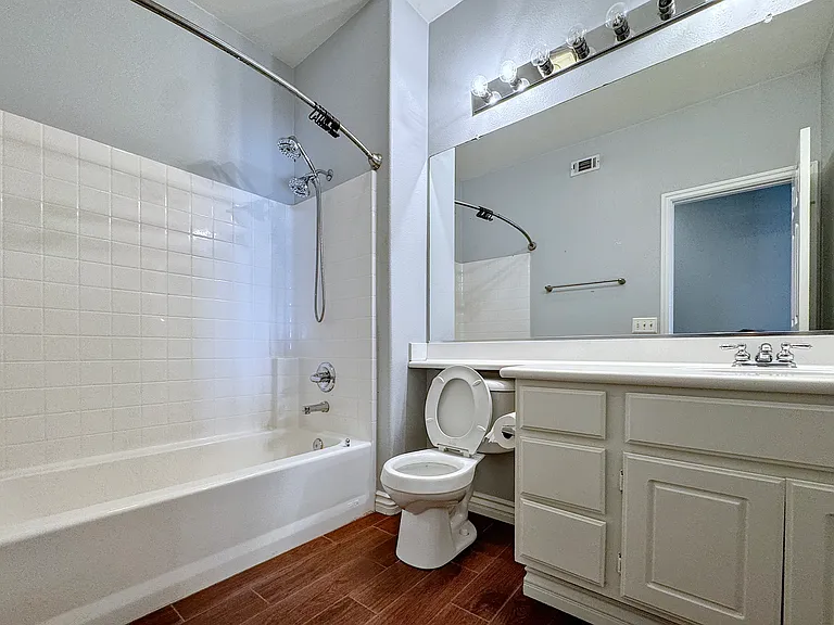 7096 Misty Mdw — Photo 11