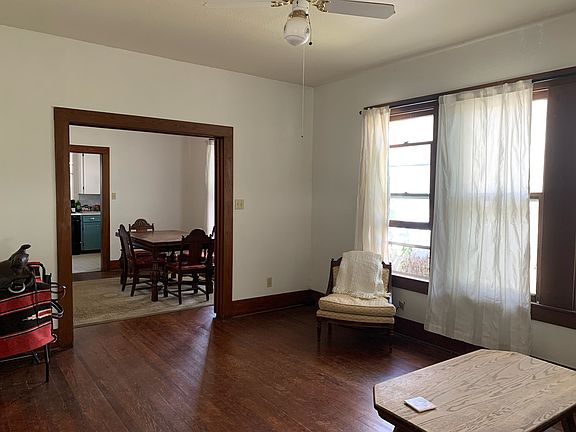 5th image of 807 Garwood St
