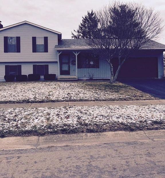 1st image of 552 Glenmont Dr