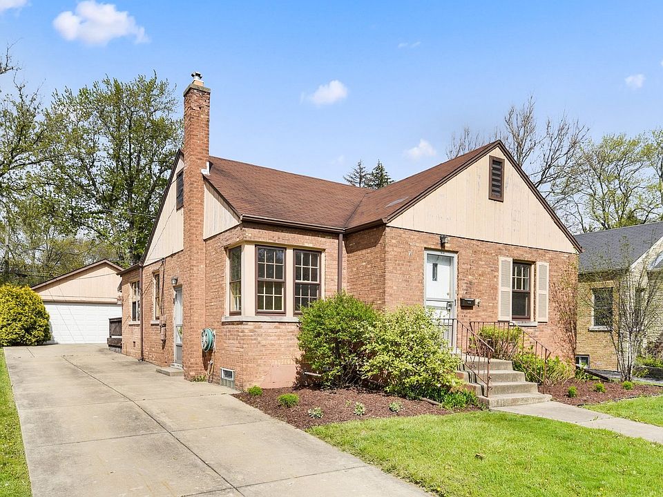1st image of 1324 Mandel Ave