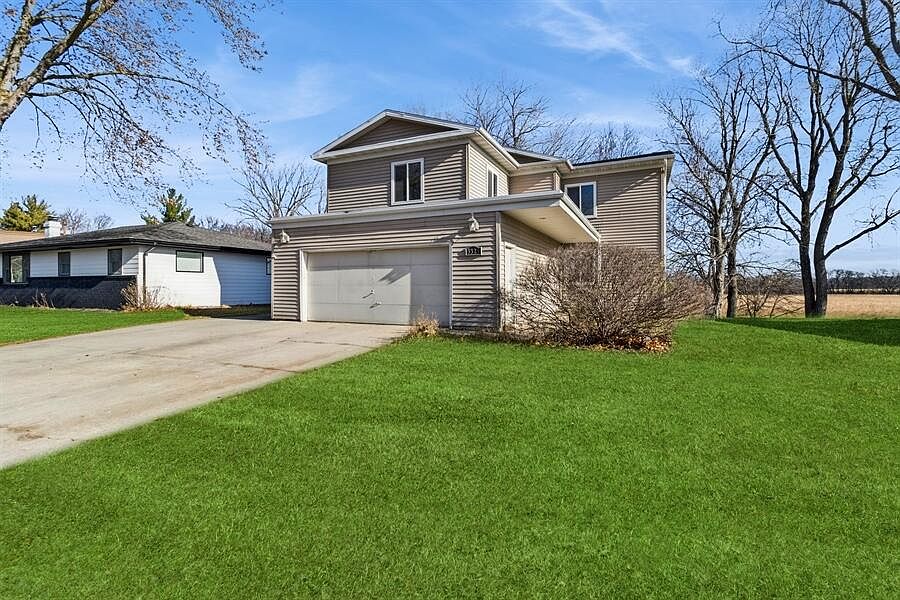 1st image of 3324 Jewel Dr