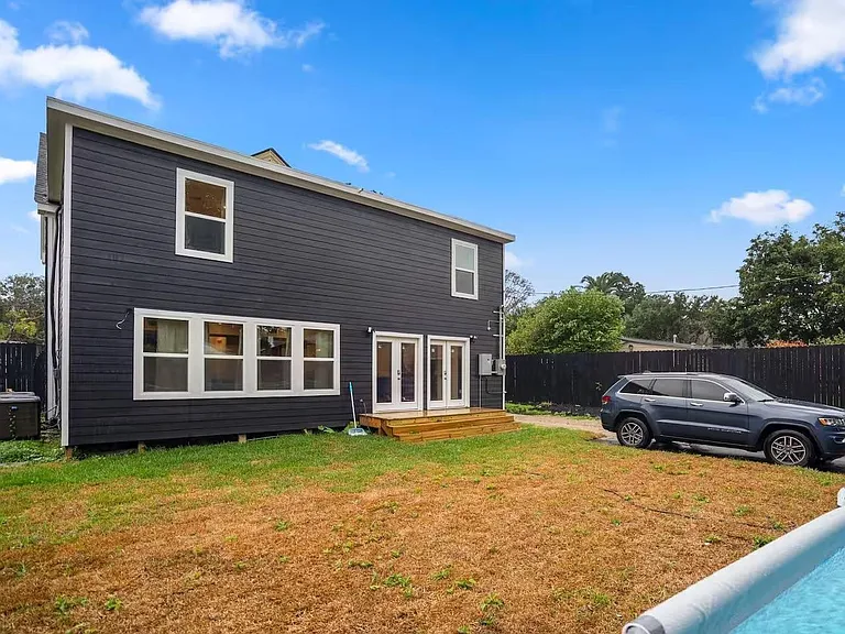 3741 Charleston St — Photo 37