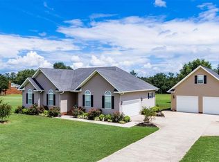 926 Garrett St, Rainsville, AL 35986