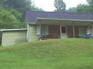 146 Browns Branch Rd, Hampton, TN 37658