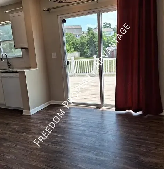 503 Panorama Dr — Photo 11