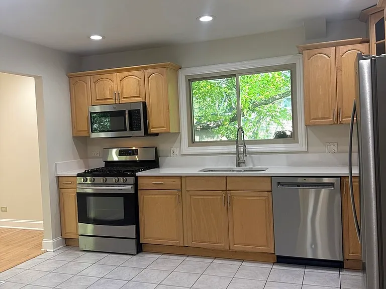 425 Carriage Hill Rd — Photo 18