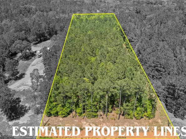 1 Douglas Creek Rd, Flovilla, GA 30216