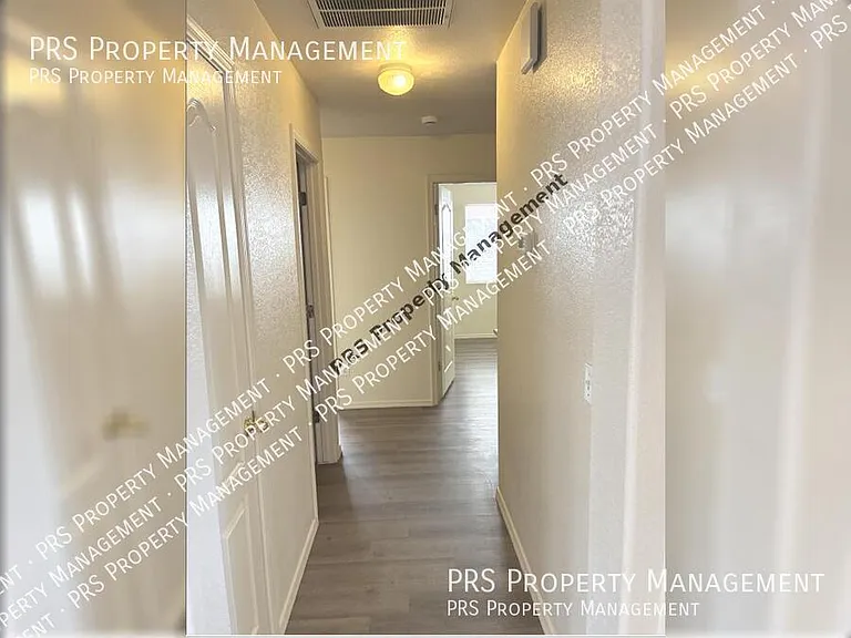 5211 W Glenview Pl — Photo 7