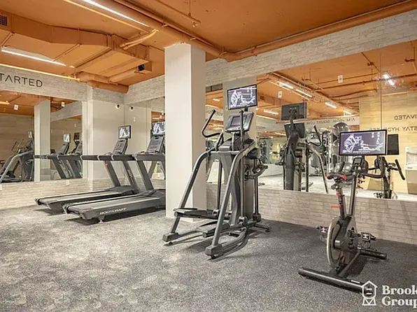 3308 Glenwood Road image 15 of 27