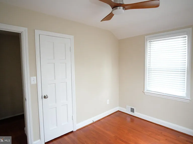 632 Faraday Pl NE — Photo 24