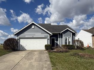 945 Foxcroft Pl, Trenton, OH 45067