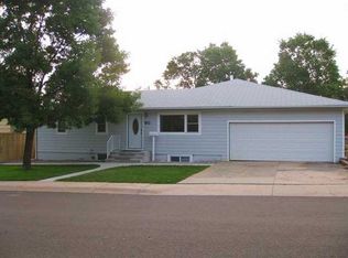 911 Kingham Dr, Cheyenne, WY 82001