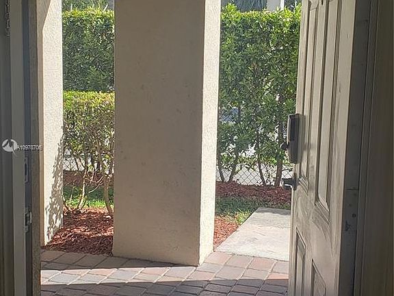 5th image of 8960 NW 97th Ave APT 111