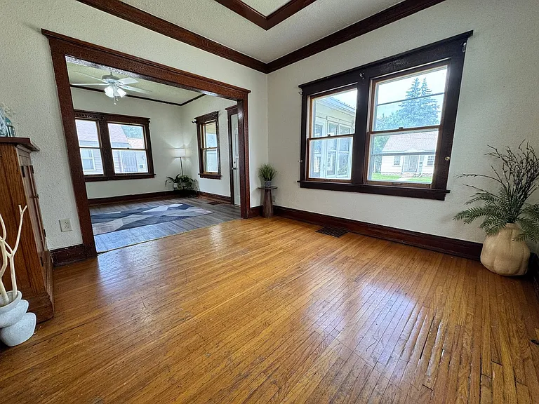 826 Williston Ave — Photo 6