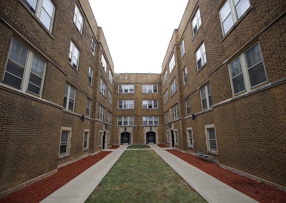 1st image of 4649 N Elston Ave #4