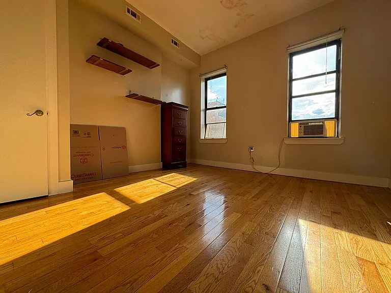 673 Classon Ave #4R — Photo 14