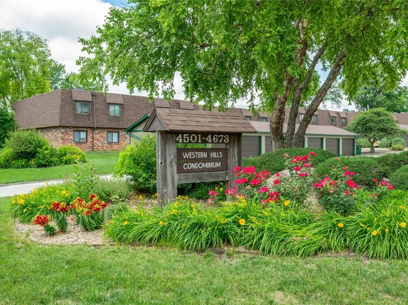 4633 Woodland Ave Unit 1, West Des Moines, IA 50266