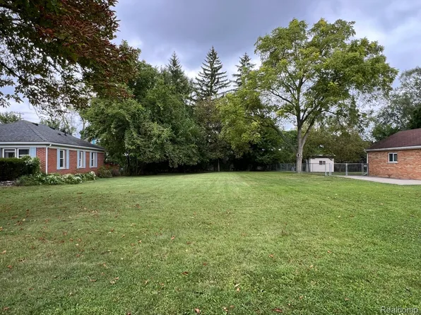 0 Pardo St, Garden City, MI 48135