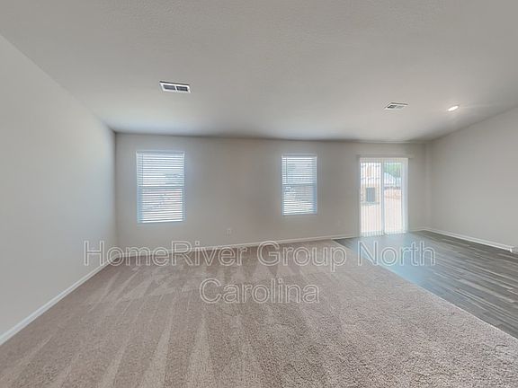3rd image of 4618 Hazelburn Dr