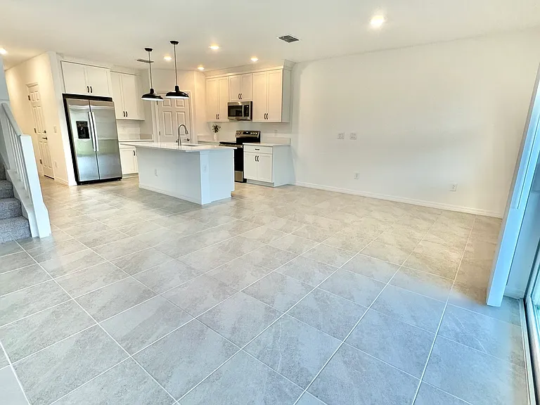 5425 Tripoli Dr — Photo 14