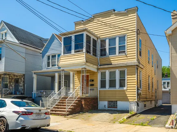 193 Pearsall Ave, Jersey City, NJ 07305
