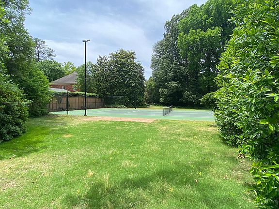 2nd image of 329 Cherry Cir E