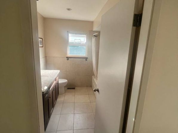 3 bedroom rental in Delta — photo 9