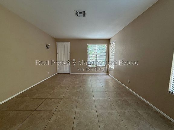 4th image of 3462 E Lexington Ct