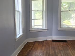 1213 E Jefferson St, Bloomington, IL 61701