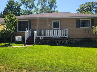 2265 Darnell St, Wolverine Lake, MI 48390