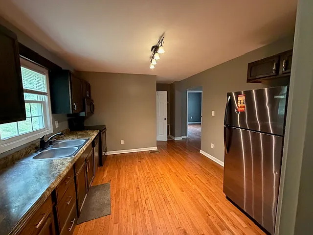 67 Moomaw Dr — Photo 5