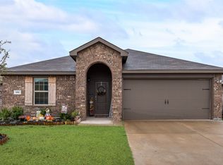 181 Seabiscuit Dr, Caddo Mills, TX 75135