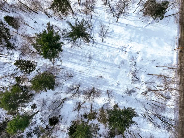 20 Skyscraper Hill Road, Brooks, ME 04921