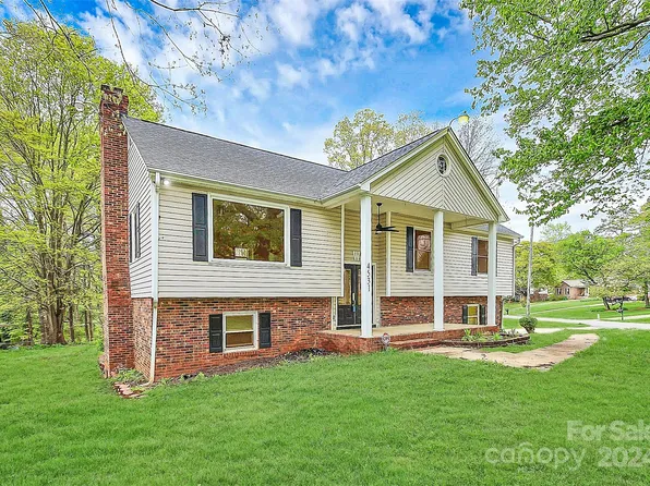 4531 Oakwood Cir, Gastonia, NC 28056