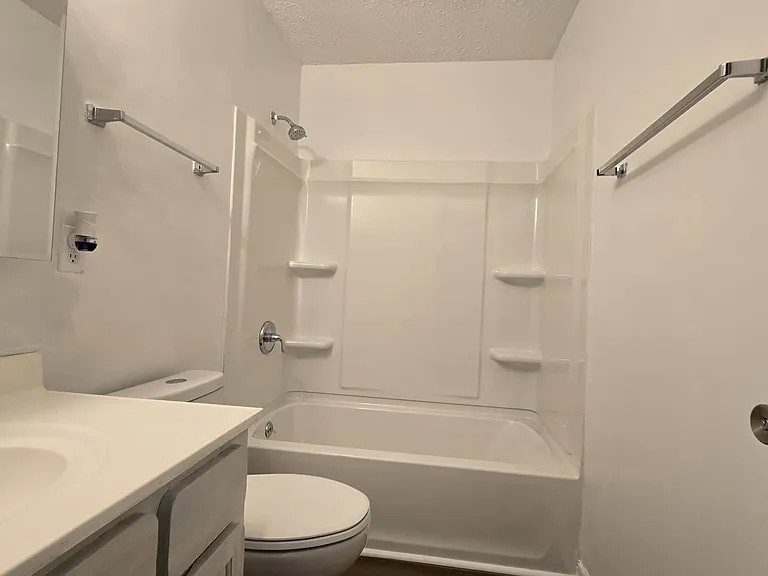 1025 Carolina Rd — Photo 14