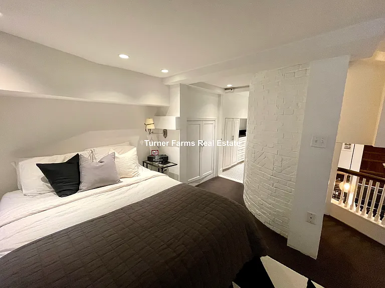 113 Beacon St #B — Photo 19