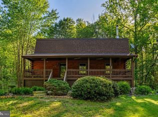 10418 Cliff Mills Rd, Marshall, VA 20115