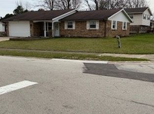 2437 Armstrong Dr, Sidney, OH 45365