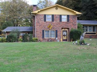 357 Town Creek Rd, Benton, TN 37307