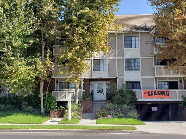 1636 S Barrington Ave, Los Angeles, CA 90025