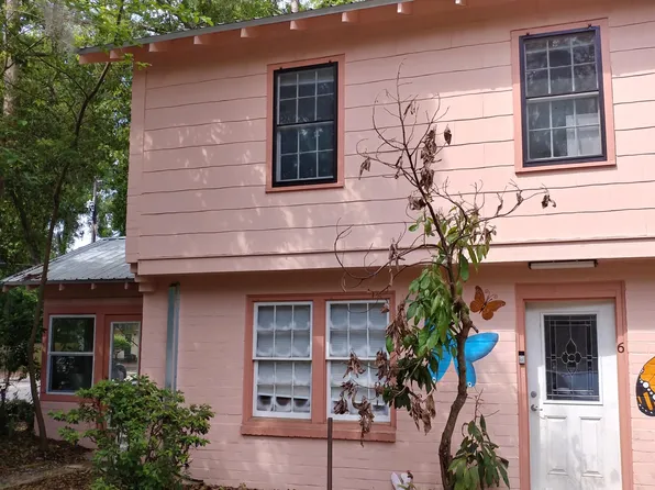 6 NW 26th St, Gainesville, FL 32607