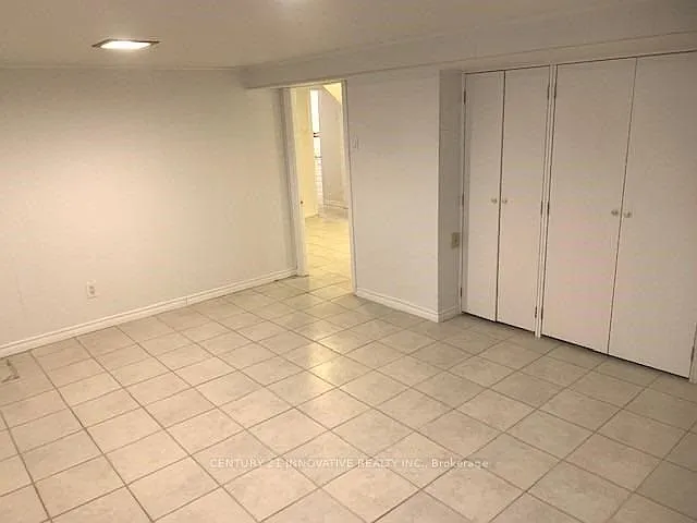 46 Medhurst Rd #BASEMENT — Photo 5