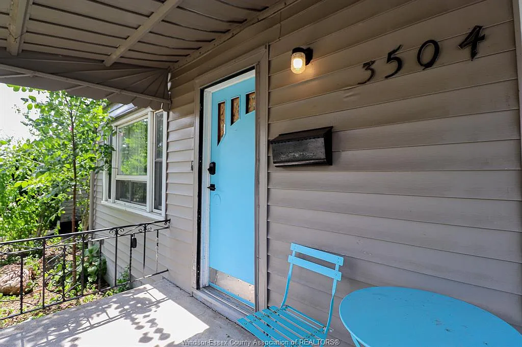 2 bed, $2,000 — Photo 3