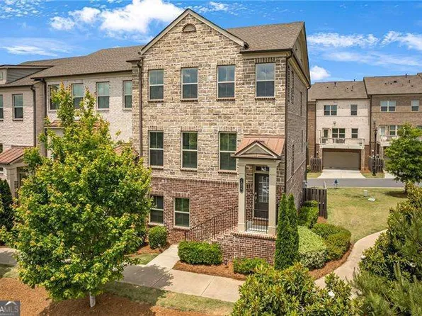 424 Montclair Ct, Woodstock, GA 30188