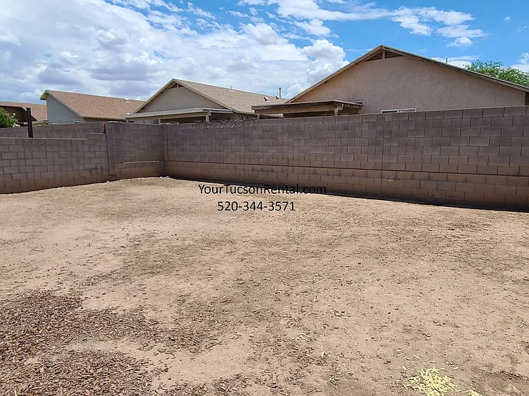 1983 W Calle Cielo De Oro — Photo 6